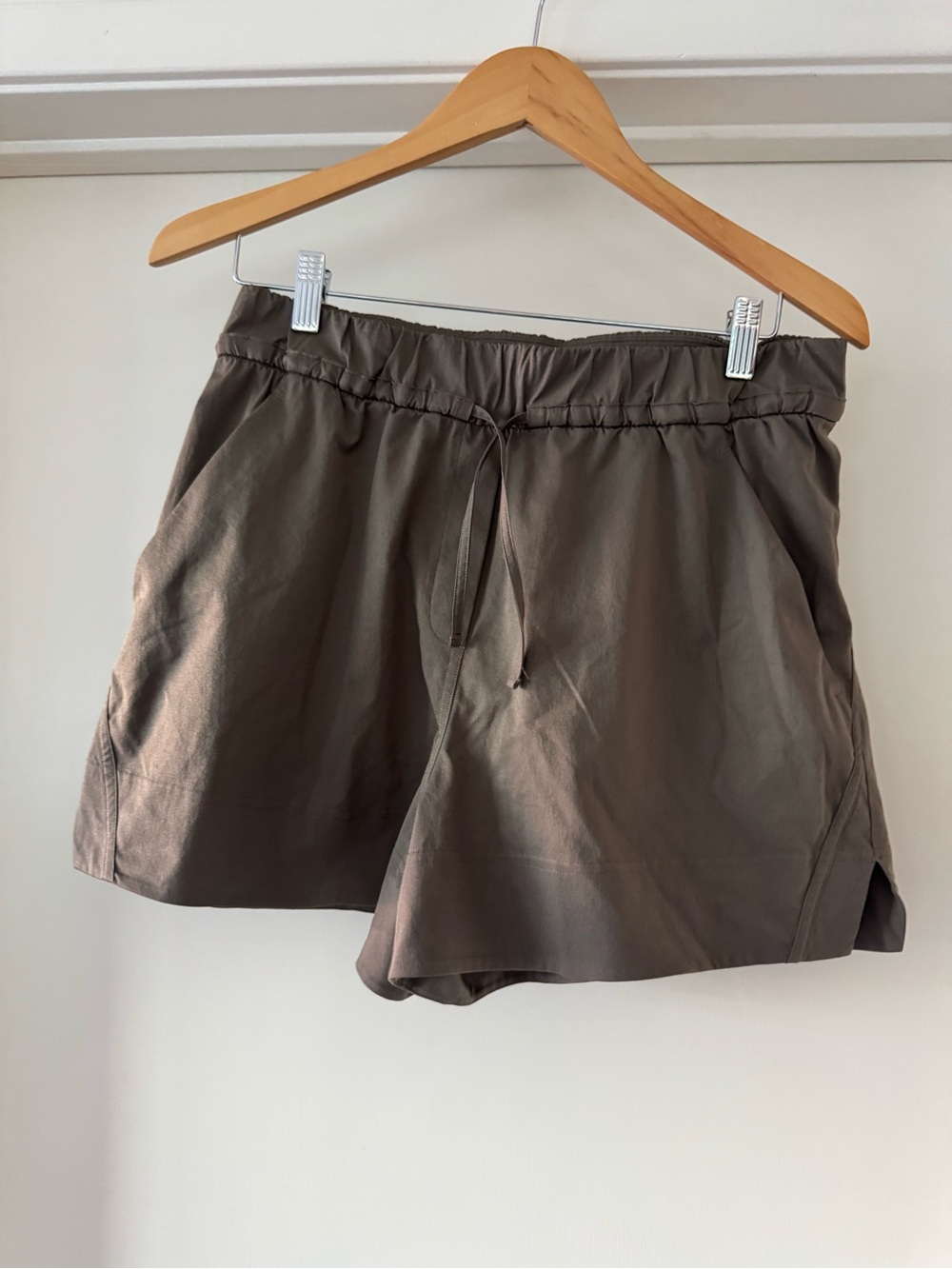 lululemon athletica Olive Brown Drawstring Athletic Shorts